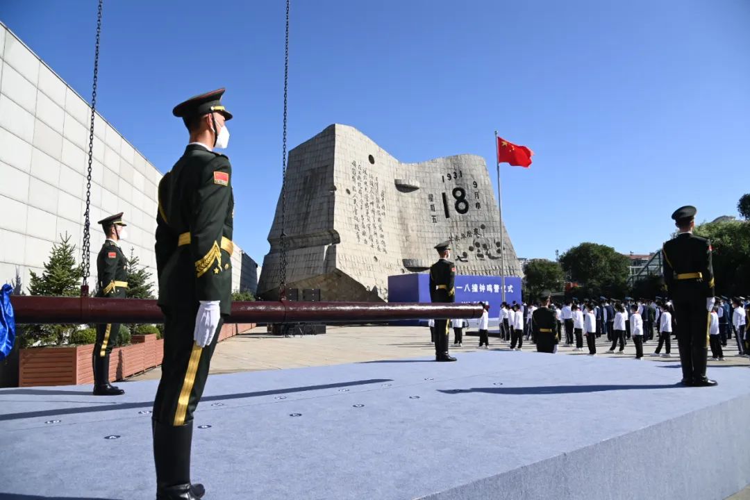 cffcda50b1c6791f372583cd3038eeb6