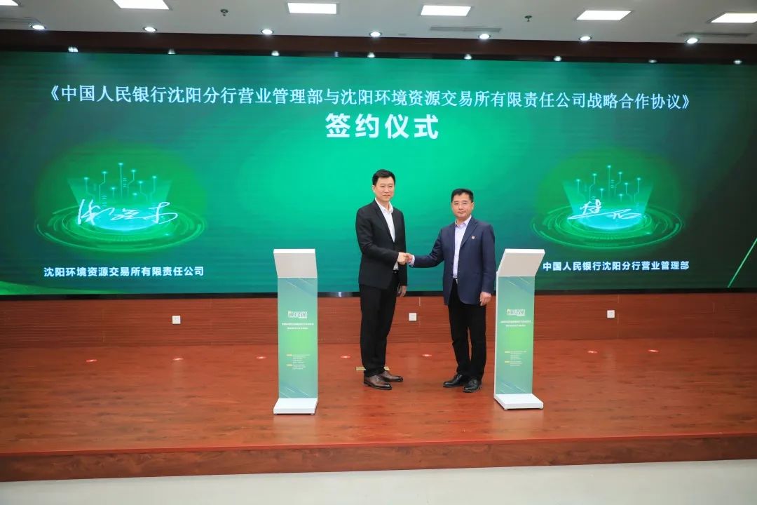 8939b822b0d807b1895c24e4ab3e55eb